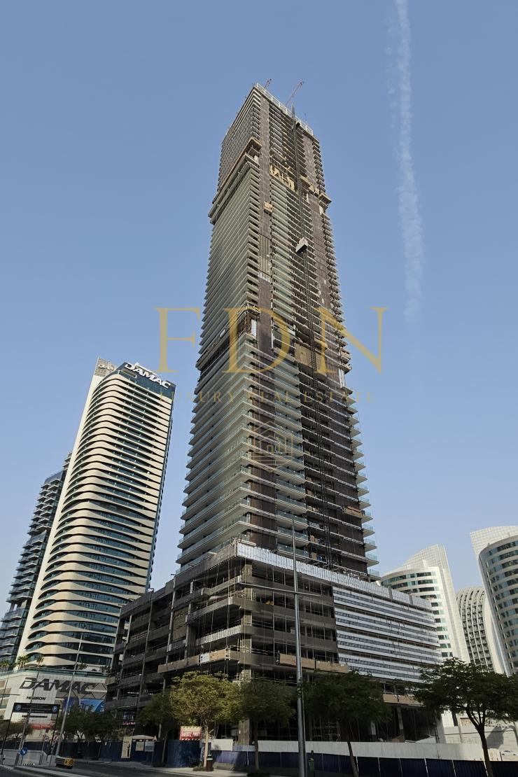 st-regis-residences-financial-center-road_a10x3_xl